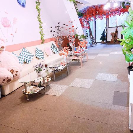 Yoshidoku Inn - Domome1 Осака Екстер'єр фото