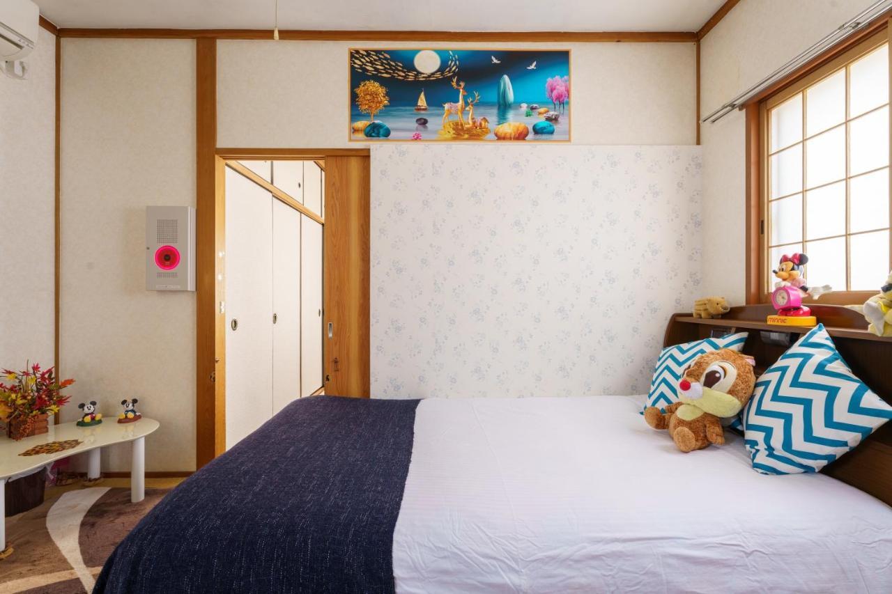 Yoshidoku Inn - Domome1 Осака Екстер'єр фото