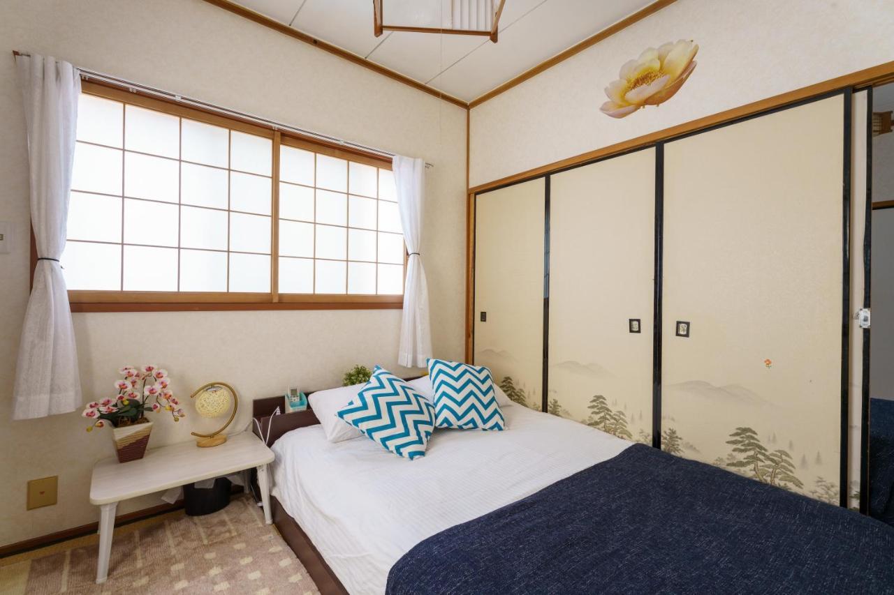 Yoshidoku Inn - Domome1 Осака Екстер'єр фото