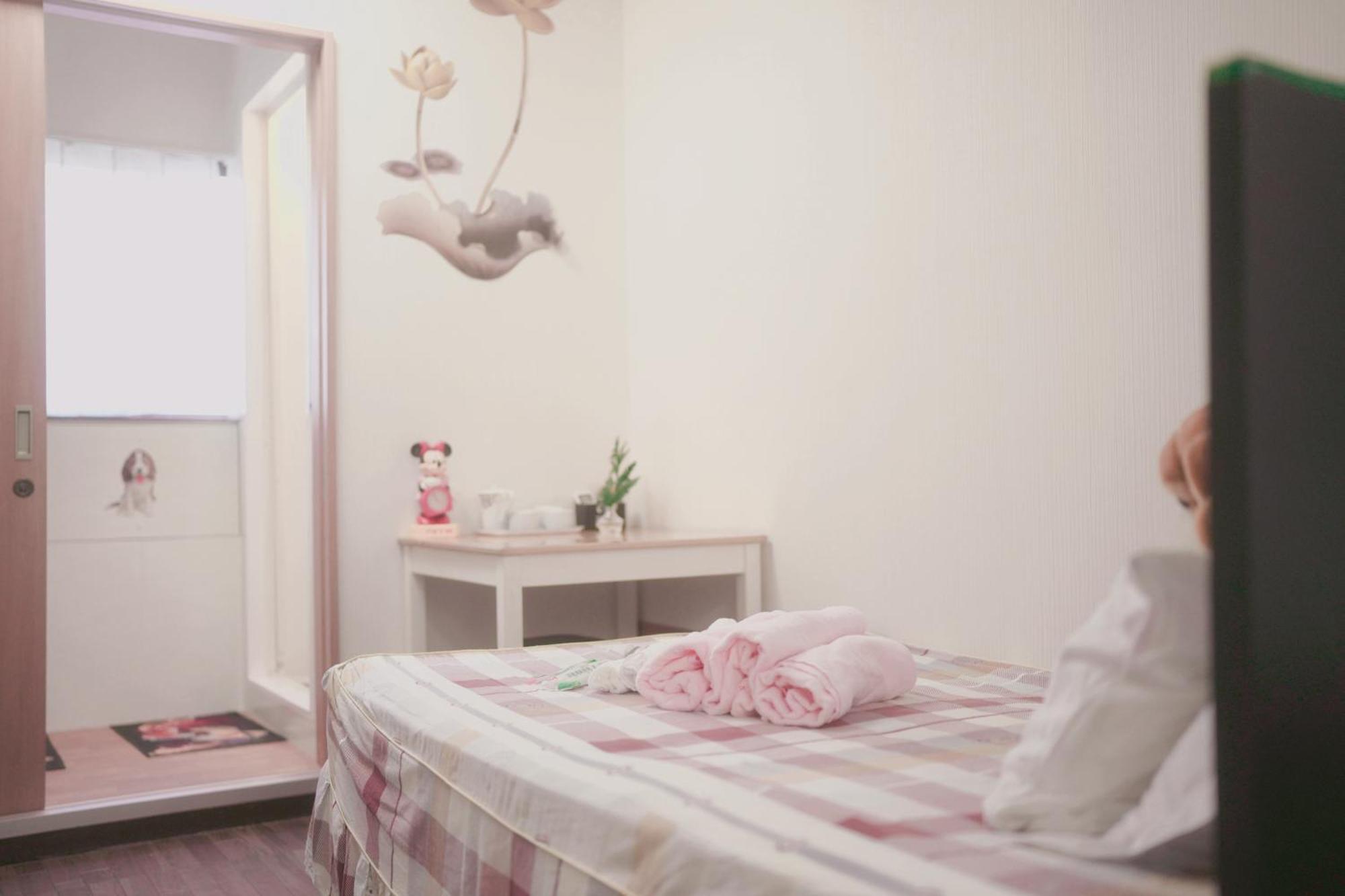 Yoshidoku Inn - Domome1 Осака Екстер'єр фото